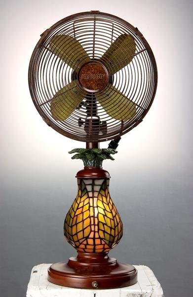 【藝飾家】10吋葉子造型藝術燈扇 LD-1003T